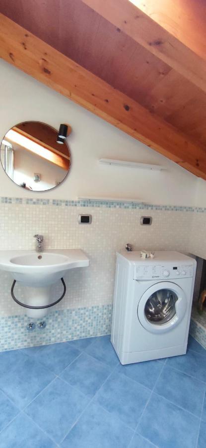 Apartament Casa Marina Lovere Zewnętrze zdjęcie